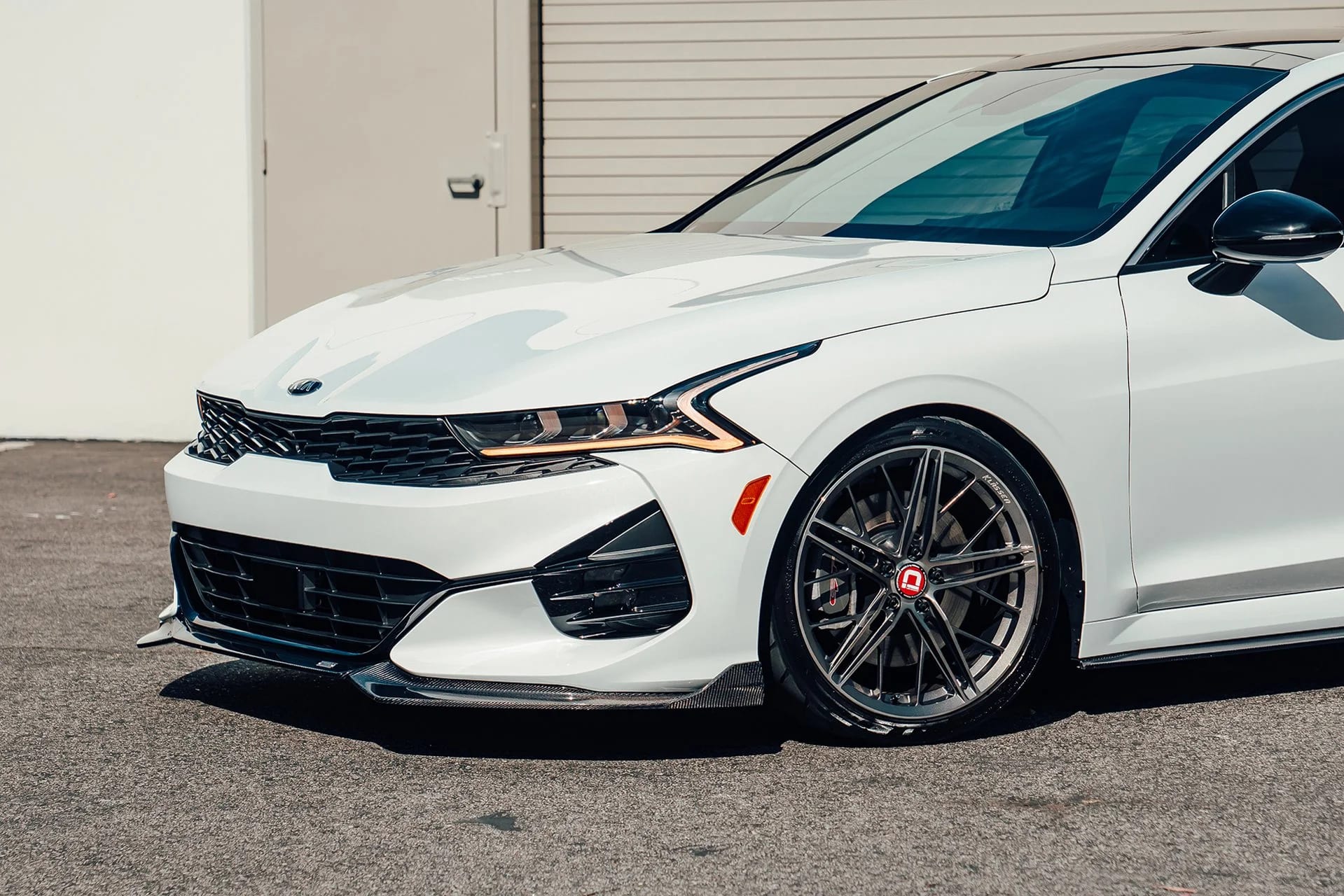 ADRO Kia build featured in MetaMartini marketing campaign