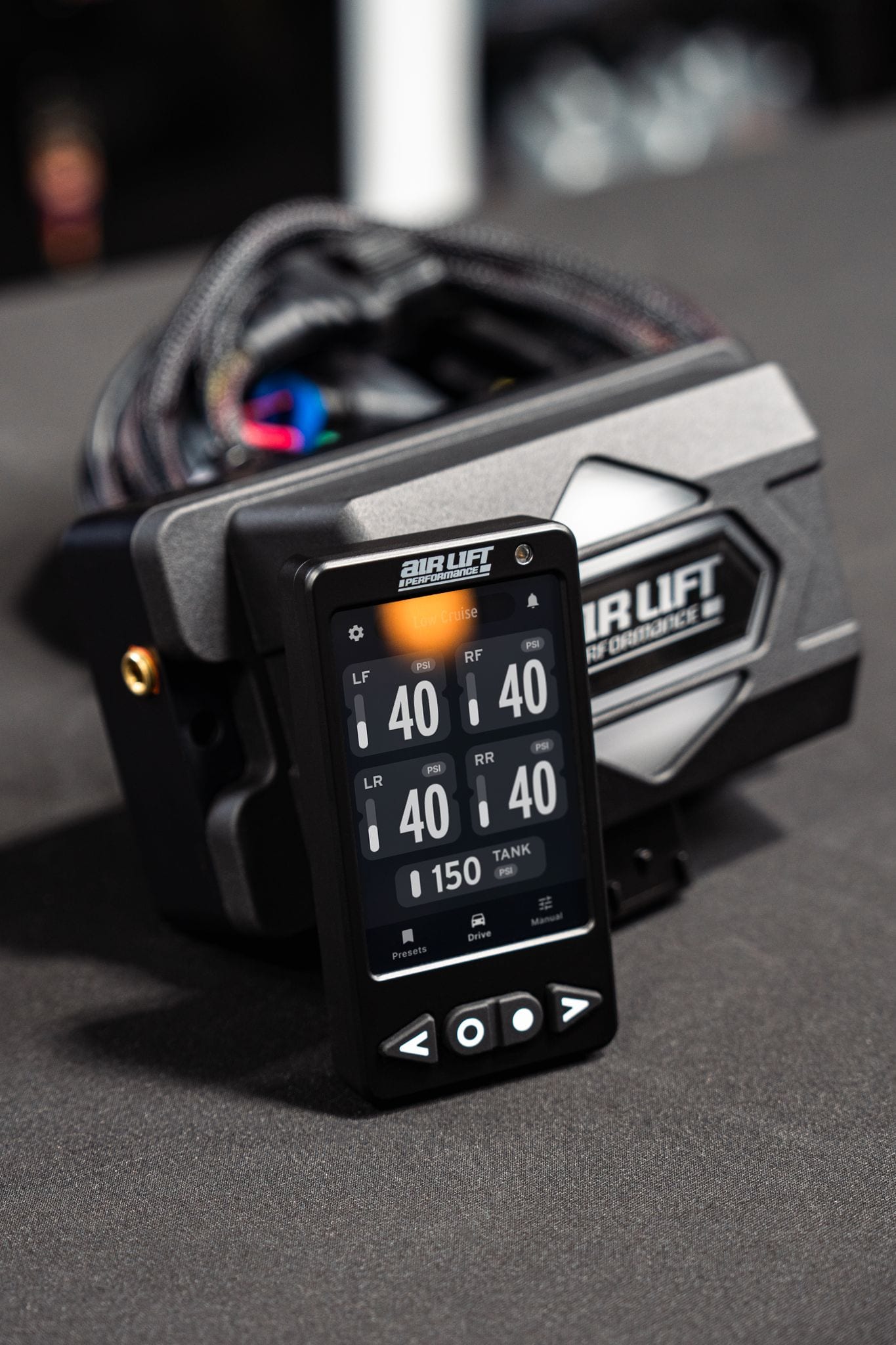 Air Lift Performance air management controller and product detail